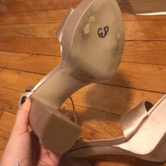 ALDO Satin Chunky Heel - Picture 5 of 5